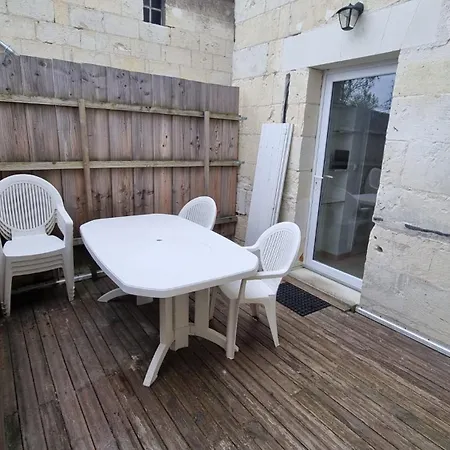 Duplex Cosy Dans La Rue Des Caves A Vin Apartmán